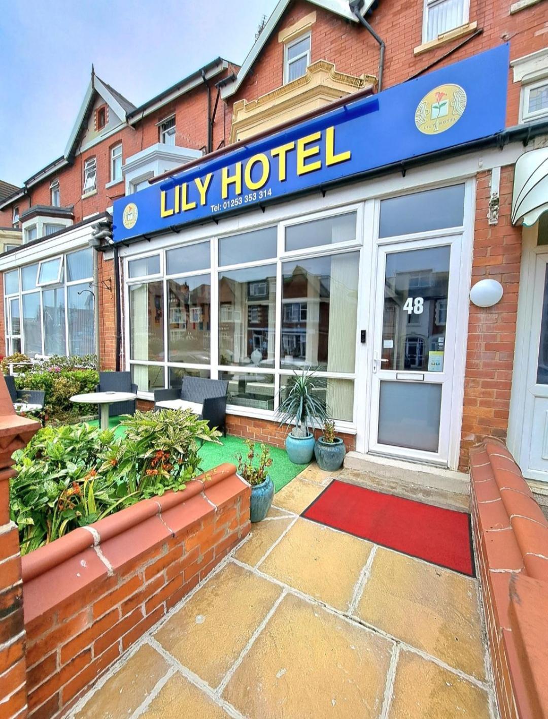 Lily Hotel Blackpool Exterior photo